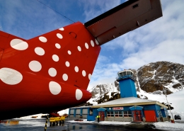 Spring weather at Sisimiut Airport in Greenland