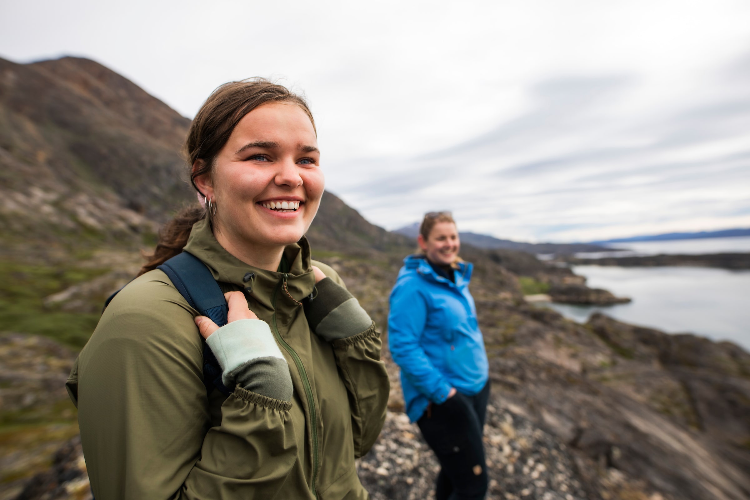 Hikers enjoying the view. Photo - Aningaaq R. Carlsen, Visit Greenland