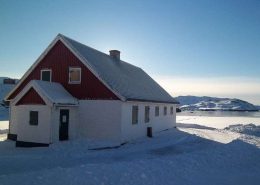 Entrance view of Narsaq Museum located in South Greenland in Winter. Photo by Narsaq Museum
